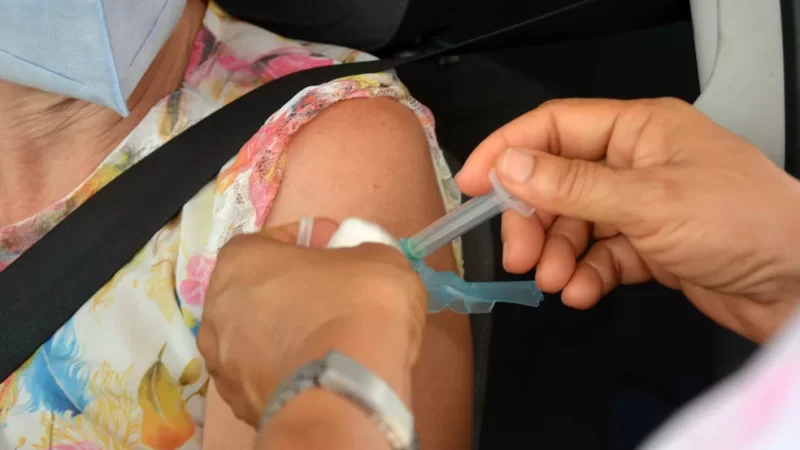 Vacinação contra Covid-19 em Salvador segue na terça-feira com a estratégia ‘Liberou Geral’; veja detalhes