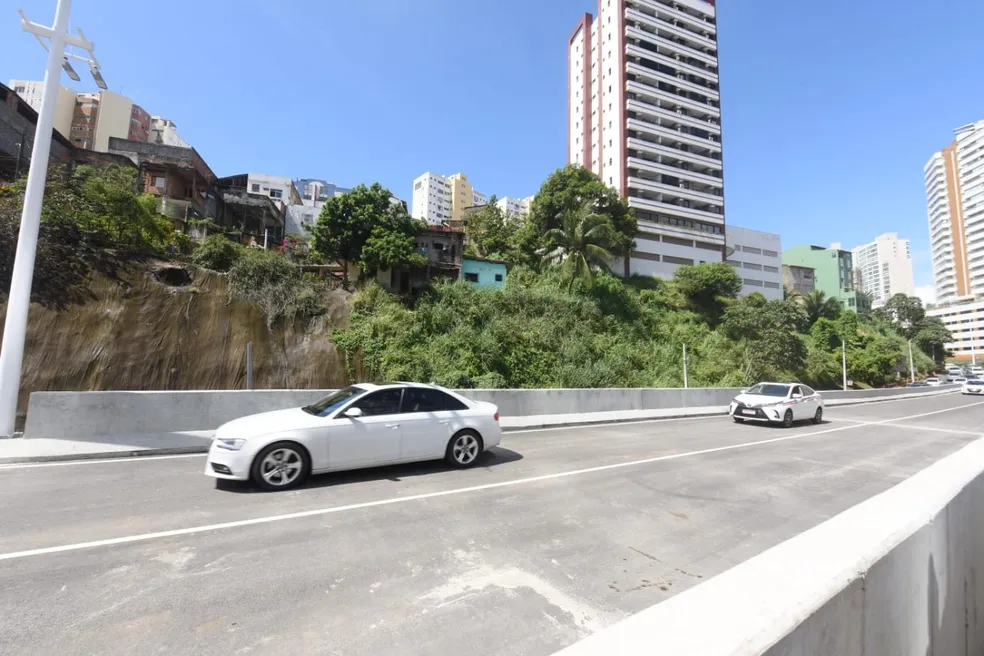 Inaugurado o complexo viário que homenageia Pelé e faz ligação entre Vasco da Gama e Garibaldi em Salvador