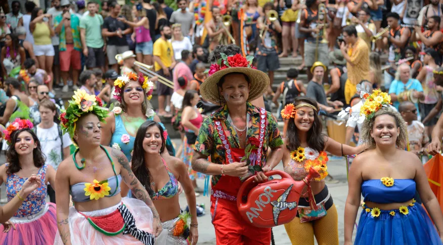 Após dois anos de restrições, “inflação do Carnaval” sobe 15% em 12 meses