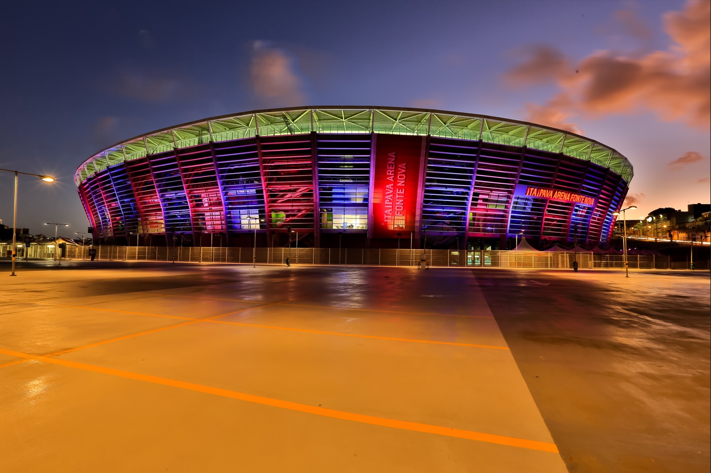 Arena Fonte Nova terá iluminação especial em apoio ao dia Nacional da Adoção