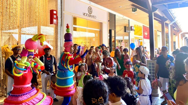 Sabin marca presença em eventos pré-carnavalescos para reforçar a importância do cuidado com a saúde