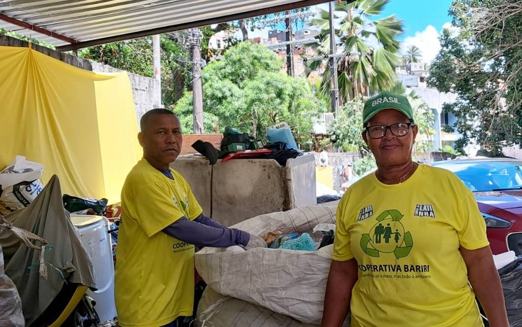 Reciclagem contribui para a geração renda em cooperativa de Salvador