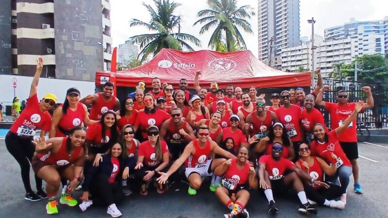 Colaboradores do Sabin participam da corrida AMB Run Experience 2025